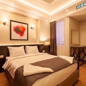 Uitgebreide Kamer met een King Size Bed